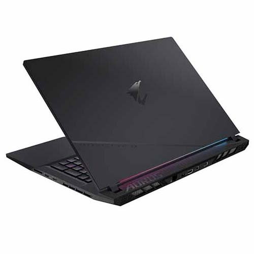 GIGABYTE AORUS AORUS 17 BSF-73IN654SH 17 inch i7-13700H RTX 4070 GPU 16GB Memory 1TB SSD Gaming Laptop